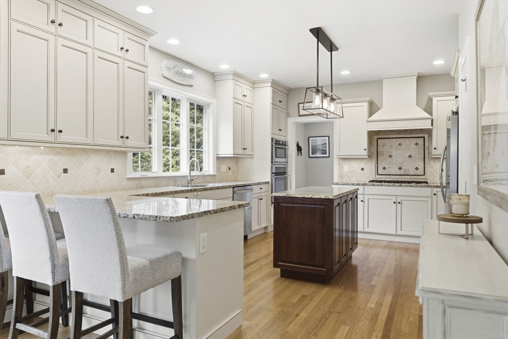 11 Tappan Way