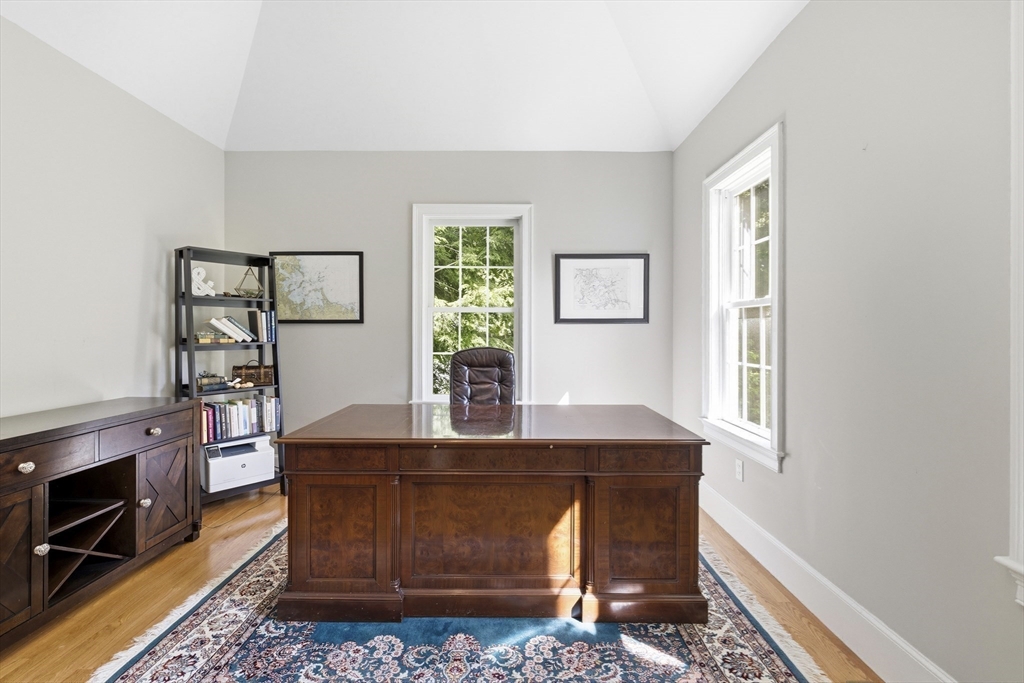 11 Tappan Way