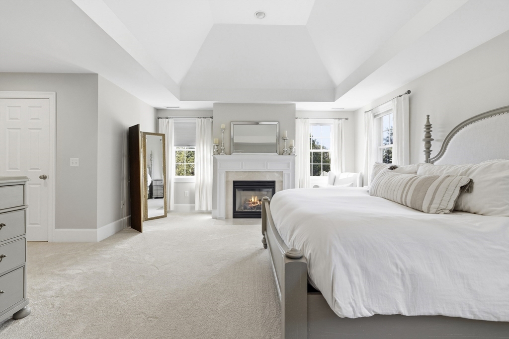 11 Tappan Way