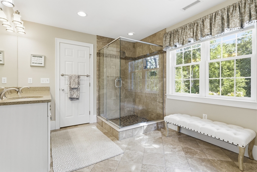 11 Tappan Way