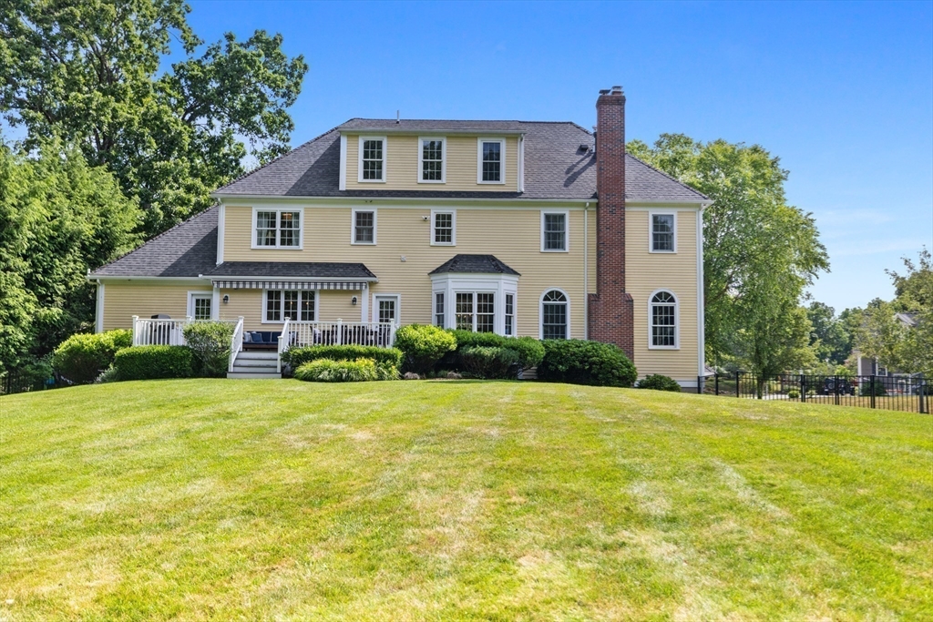 11 Tappan Way
