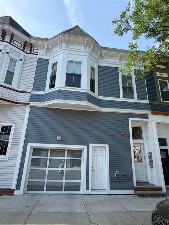 719 East 5t # 2