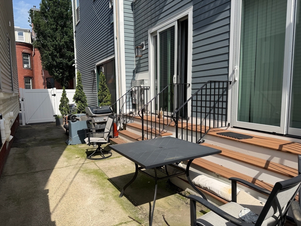 719 East 5t # 2