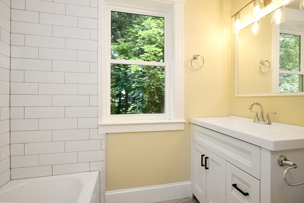 34 Maple Ave # 34