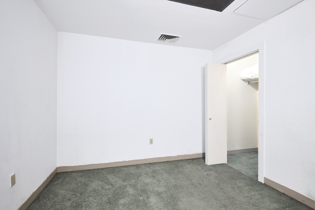 234 Causeway St # 918