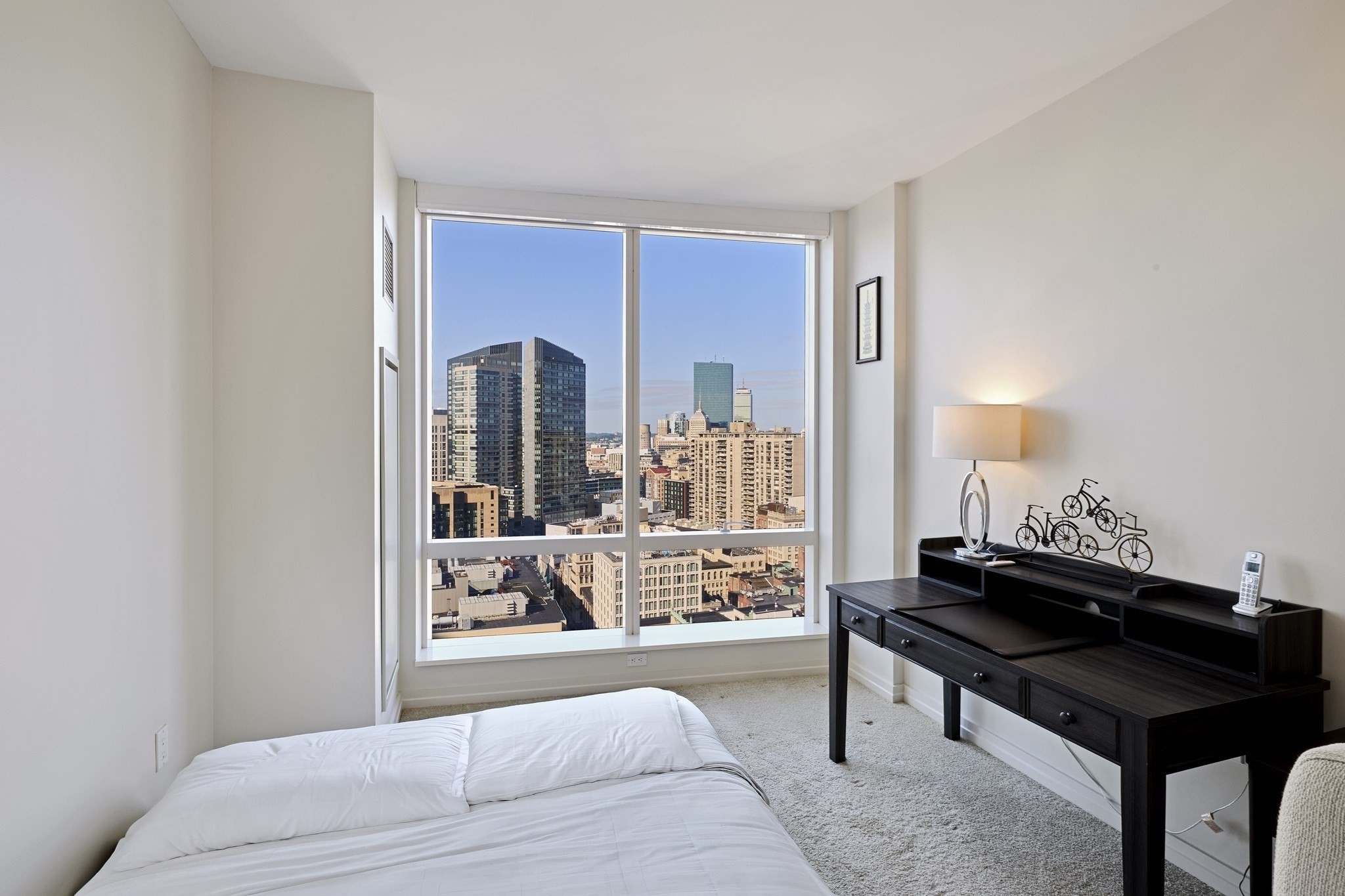 1 Franklin St # 2603