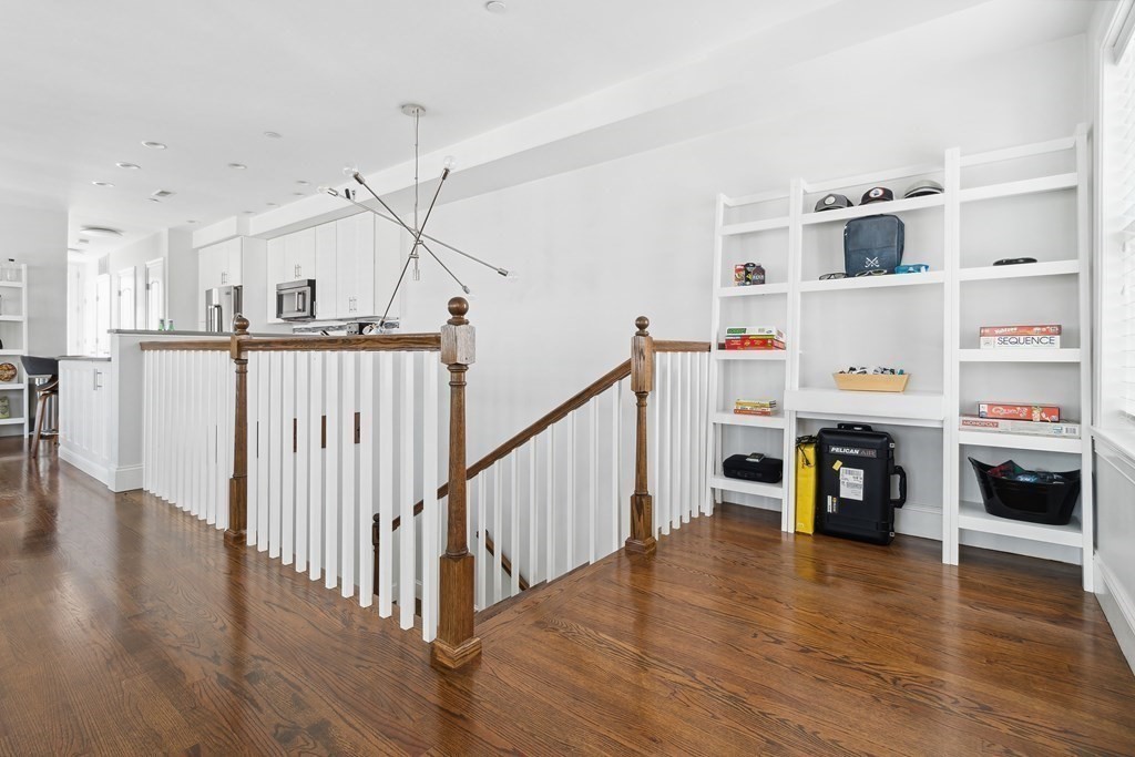 330 Dorchester Street # 4