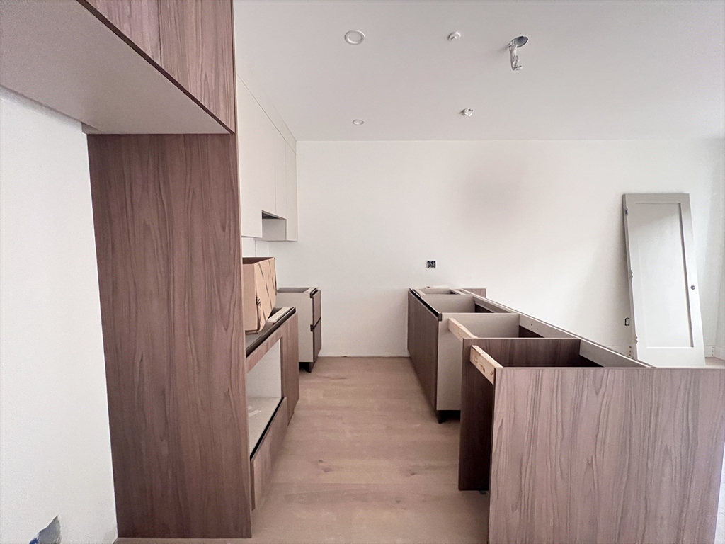 207 West Seventh # 301