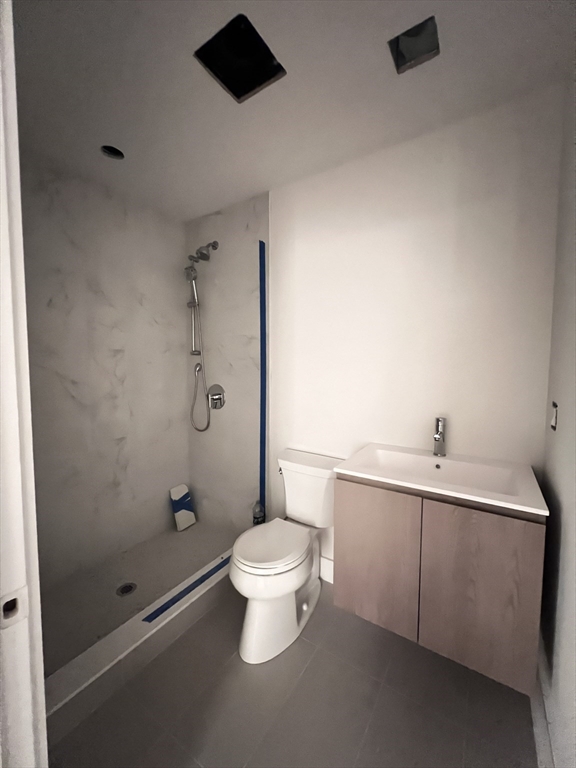 207 West Seventh # 301