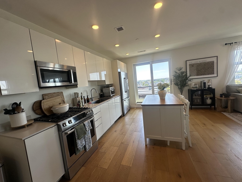 250 Meridian Street # 611