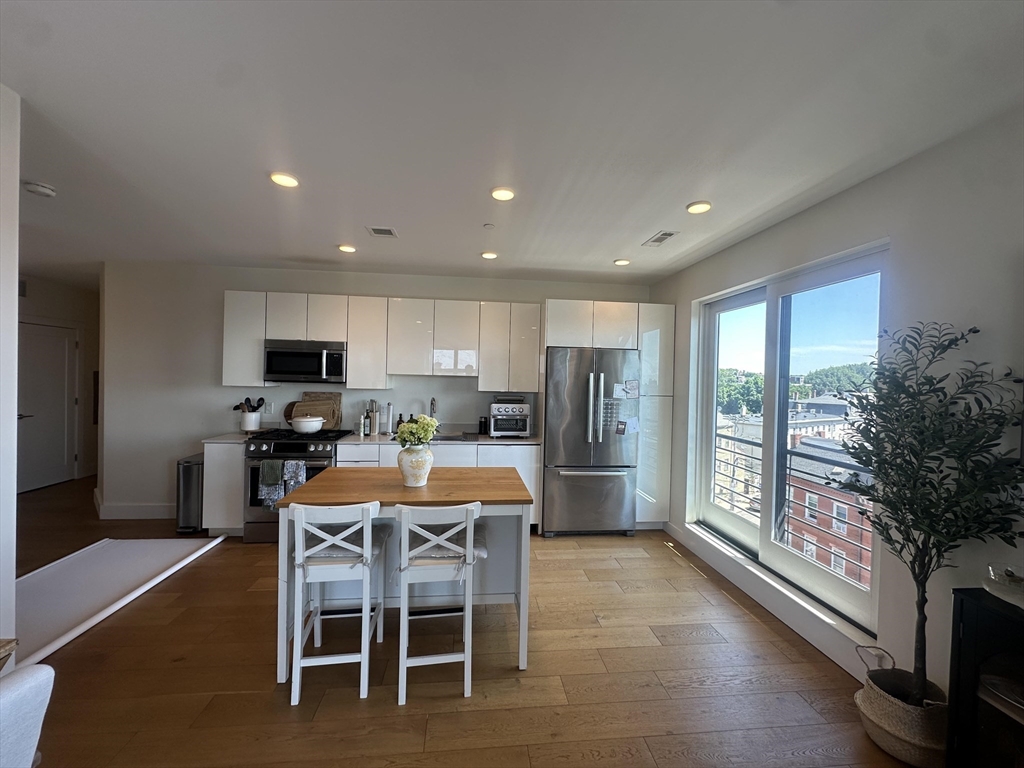 250 Meridian Street # 611