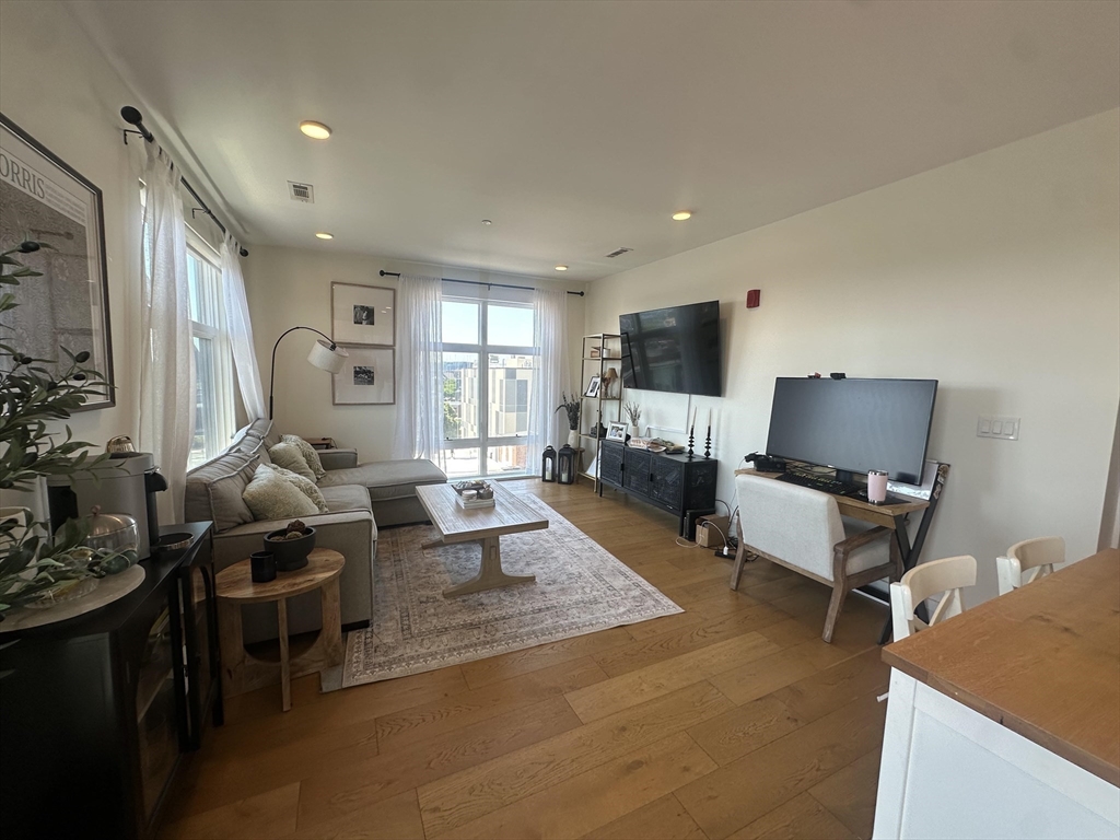 250 Meridian Street # 611