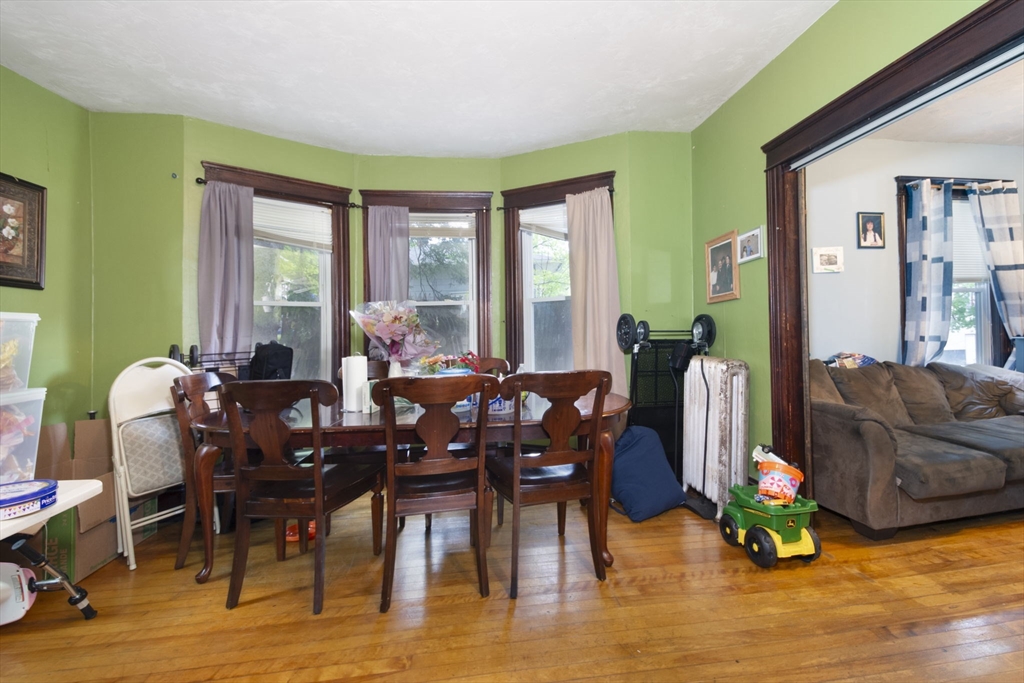 7 Clarence St