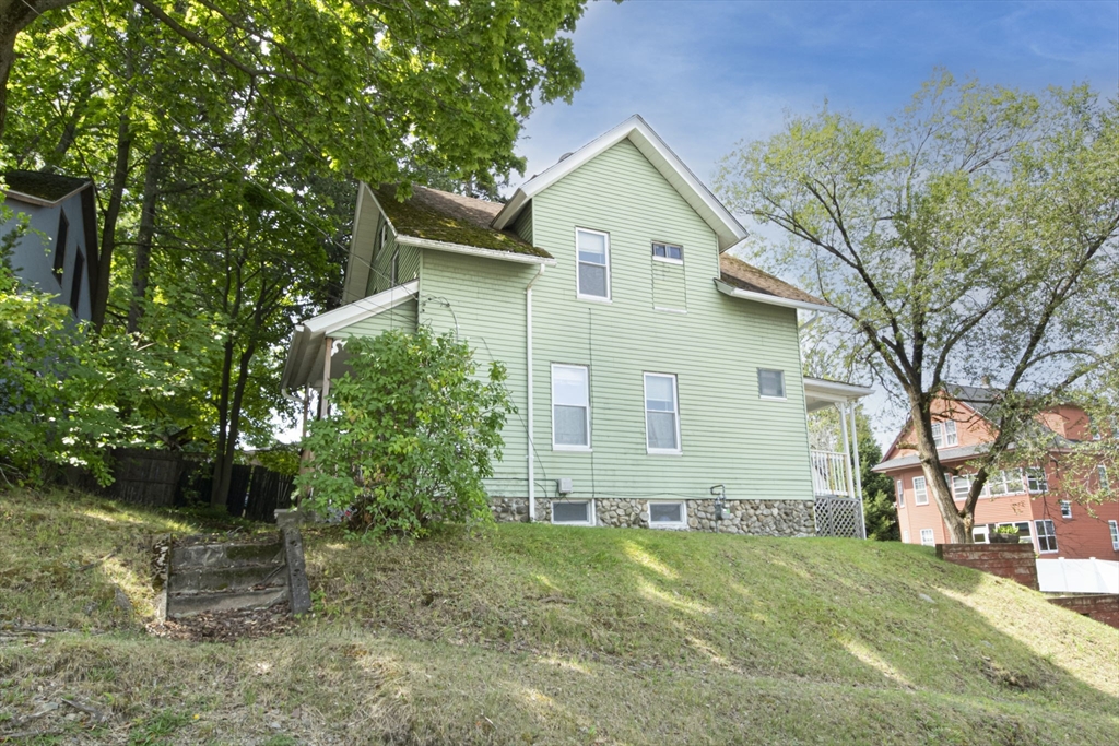 7 Clarence St