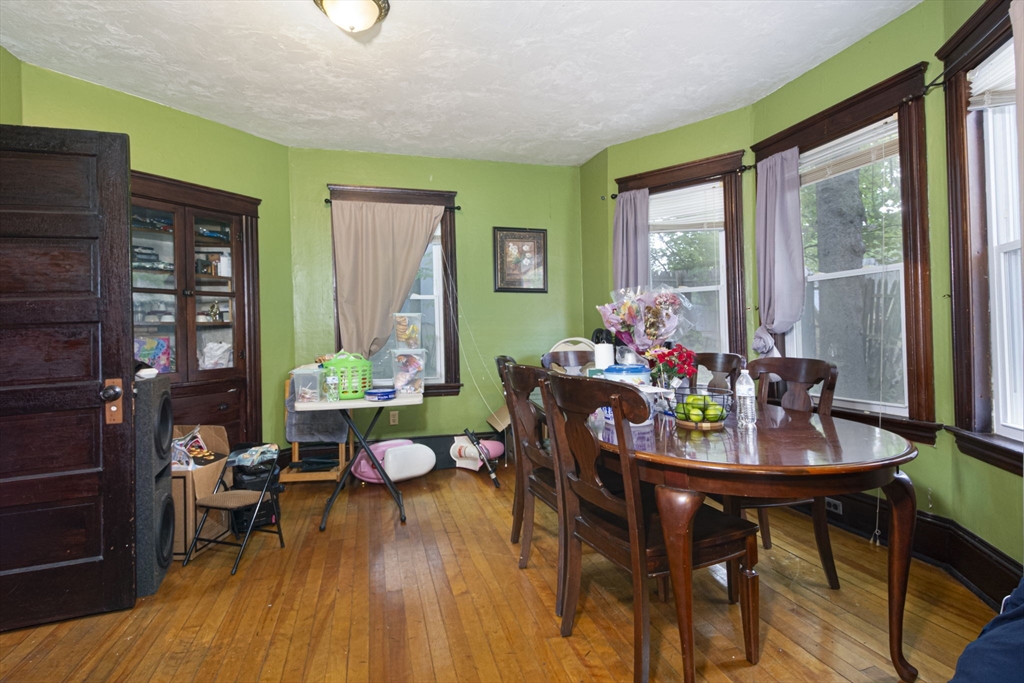 7 Clarence St
