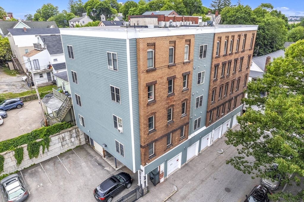 257 Pleasant St # 7