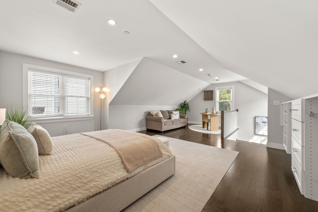 38 Armandine Street # 1