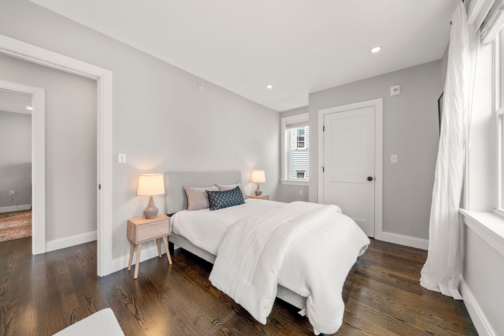 38 Armandine Street # 1