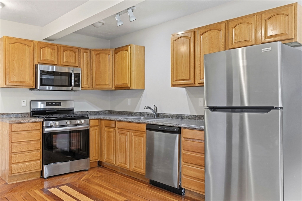 43 Sherman Street # 2