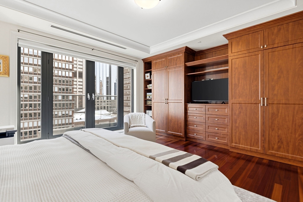 776 Boylston Street Unit: E10G