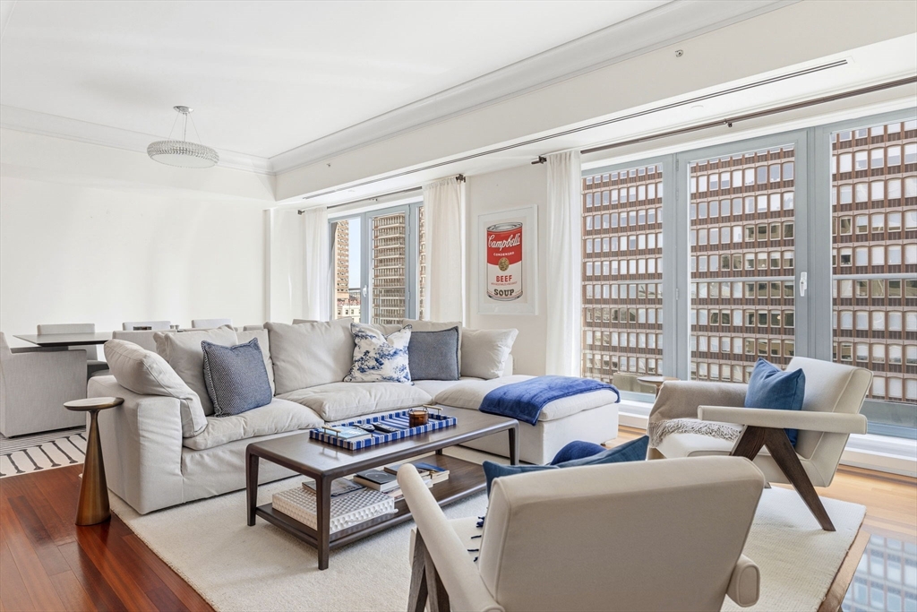776 Boylston Street Unit: E10G
