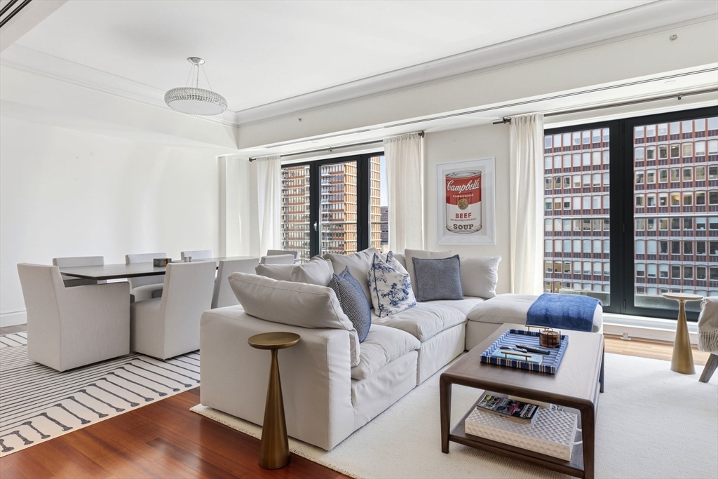 776 Boylston Street Unit: E10G
