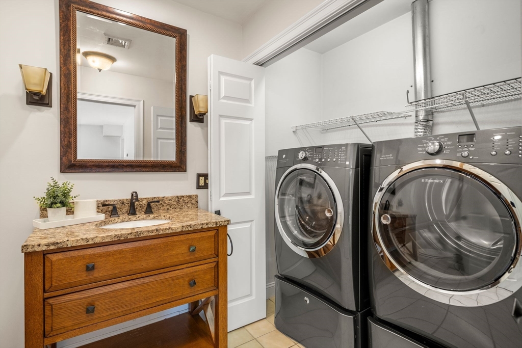 39 Fenton St # 7