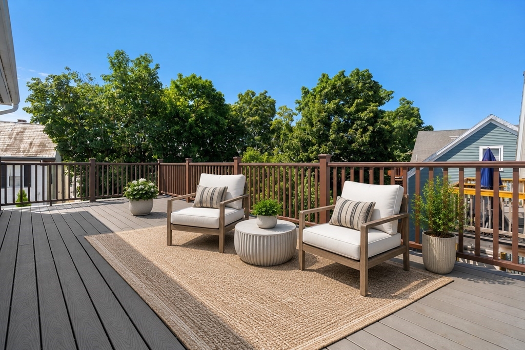 39 Fenton St # 7