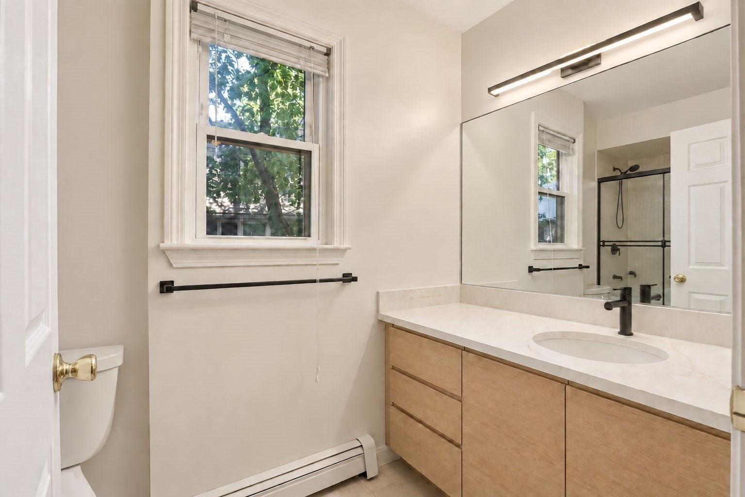 127 Kilsyth Rd # 3