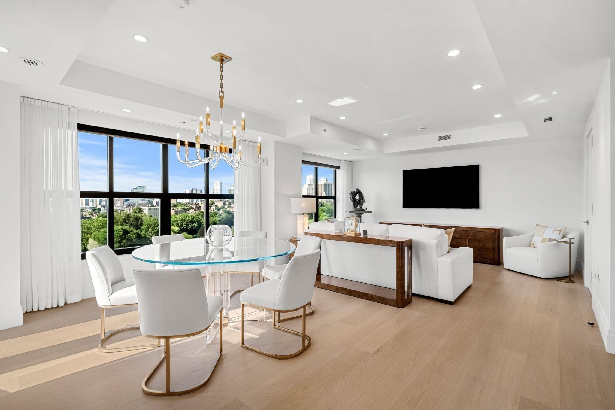 300 Boylston St Unit: PH1201