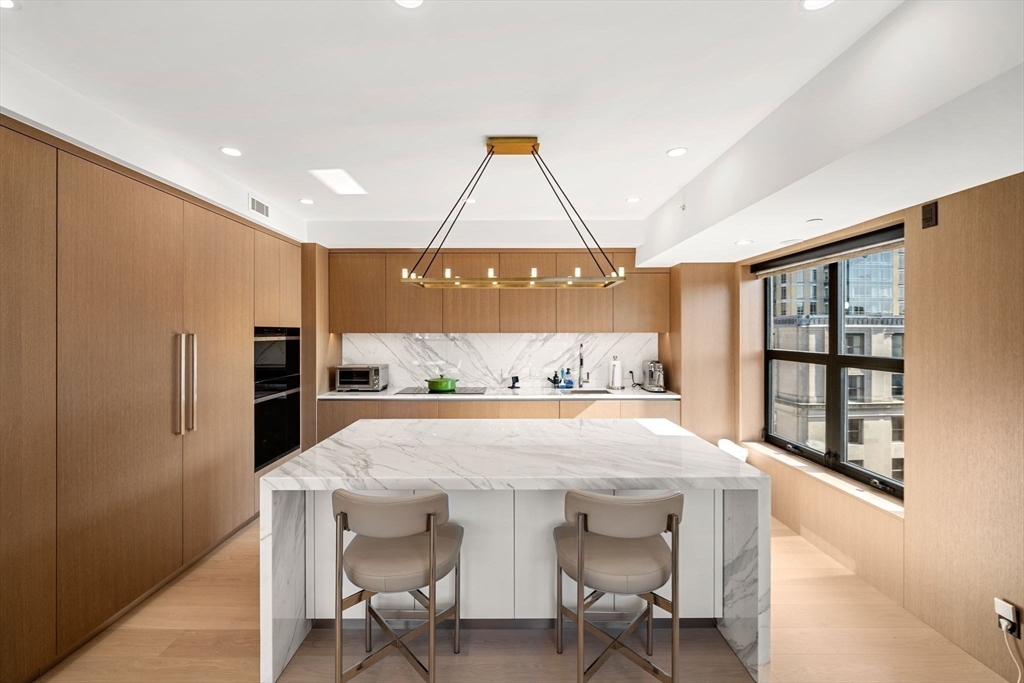 300 Boylston St Unit: PH1201