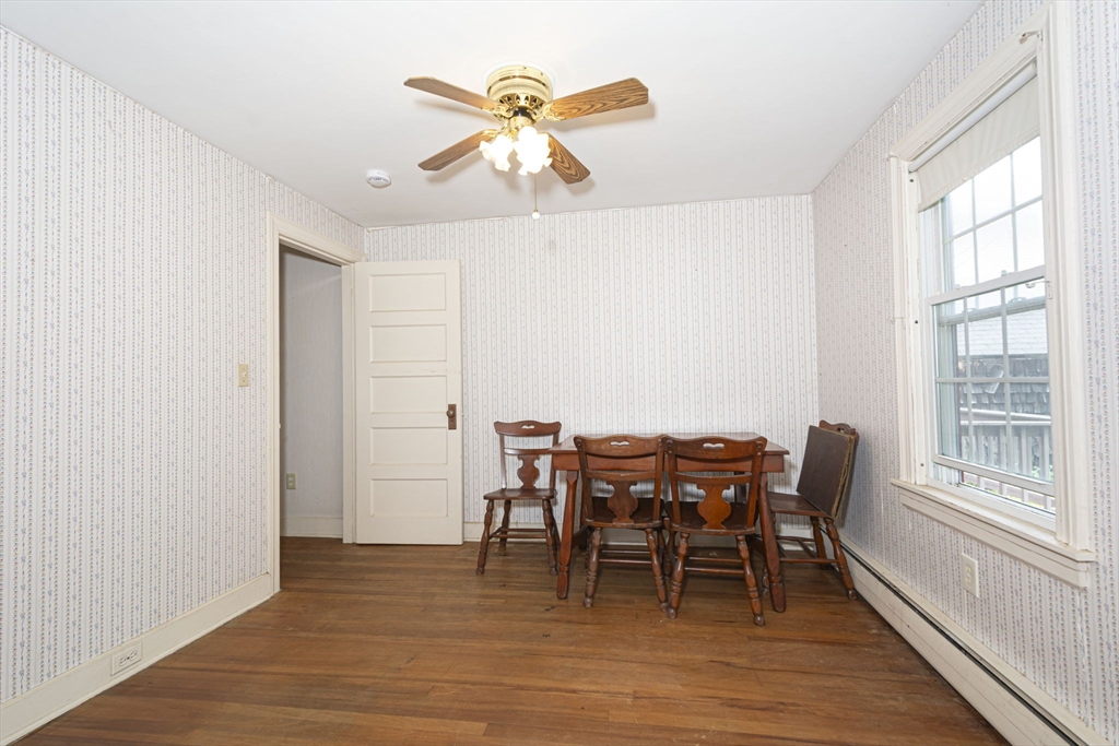 12 Fairground Rd