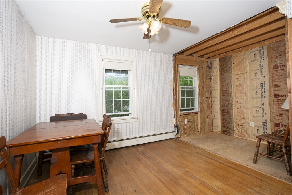 12 Fairground Rd