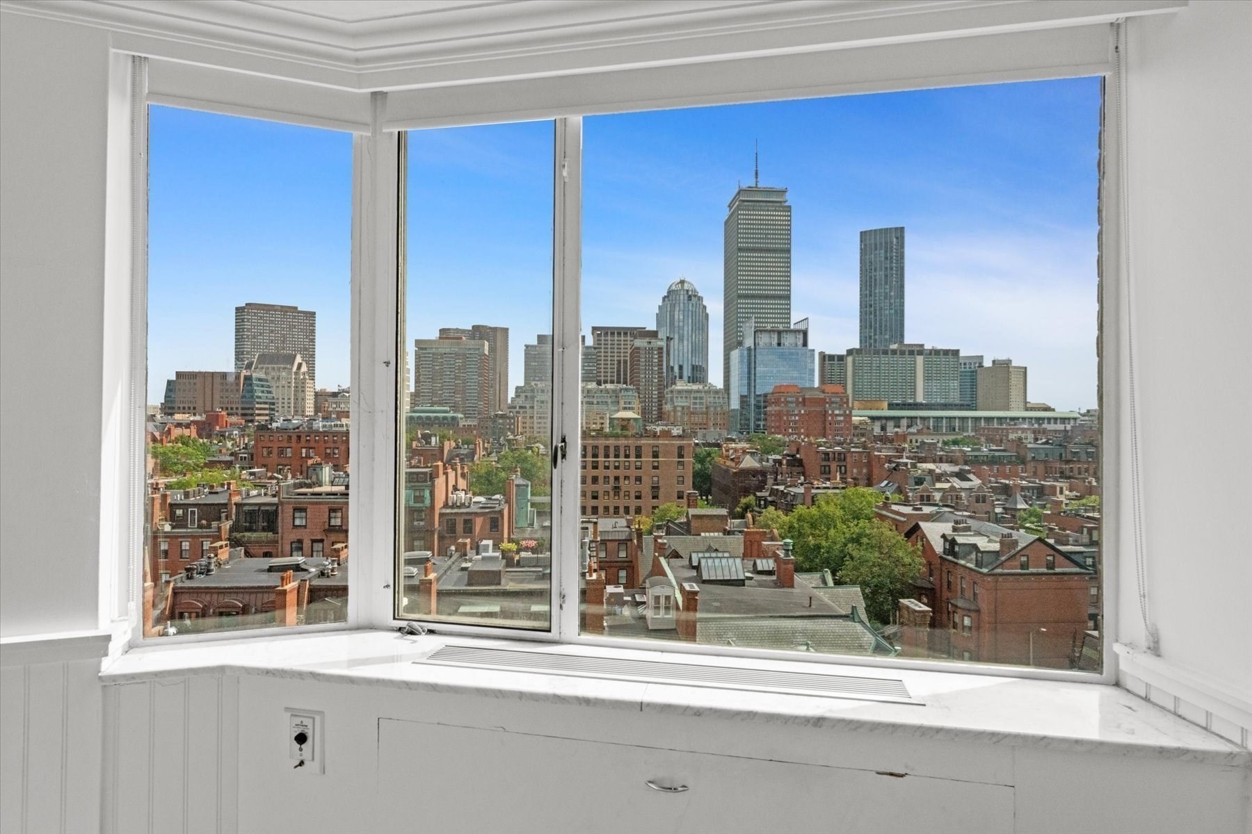 330 Beacon St # 114
