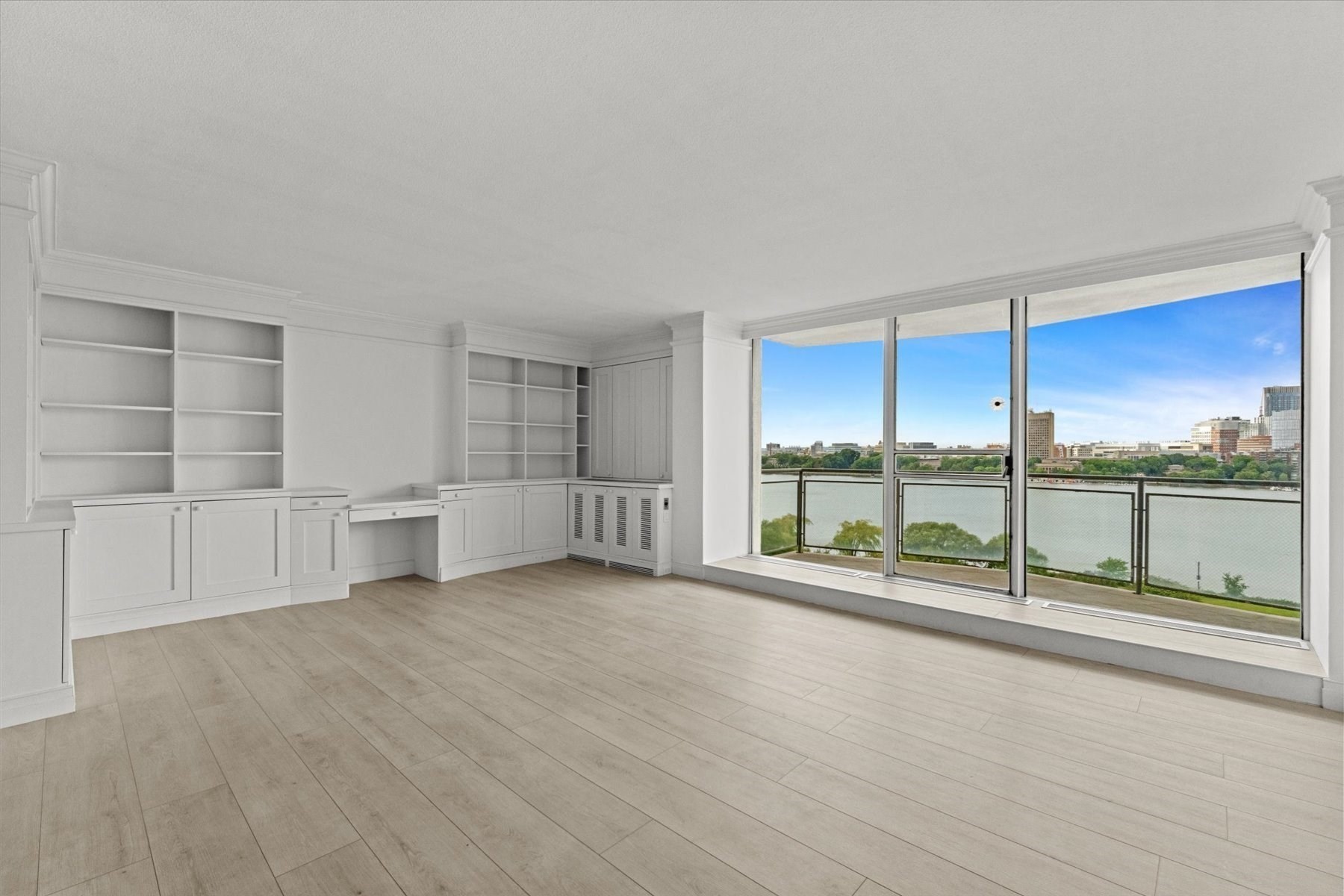 330 Beacon St # 114