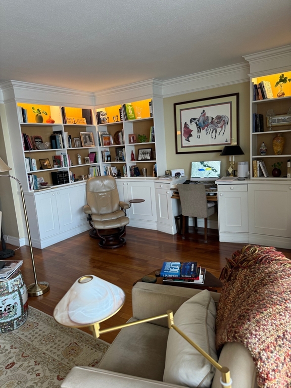 330 Beacon St # 114