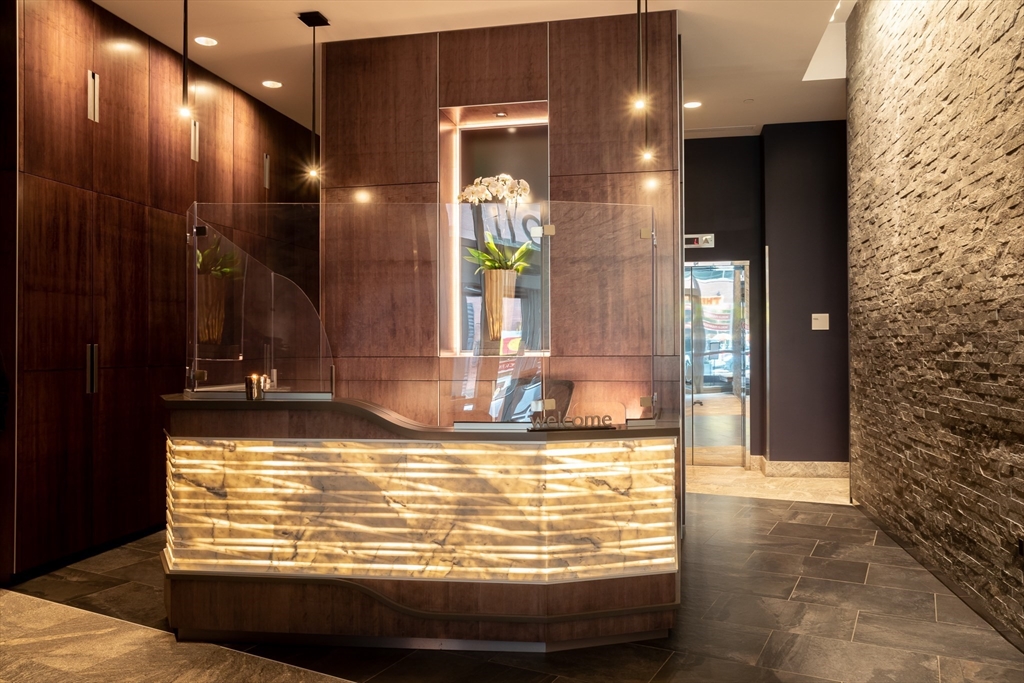 110 Stuart Street # 22B