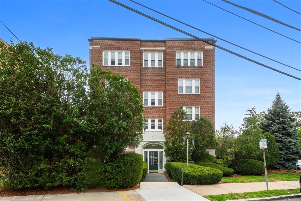 21 Bradlee Rd # 32