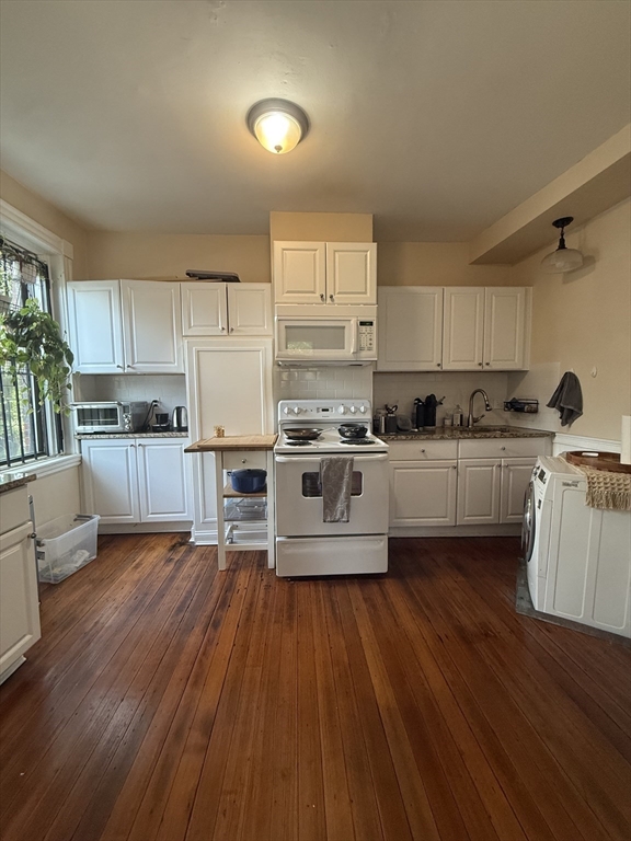 552 Tremont St # 4