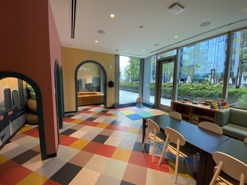 135 Seaport Blv., # 2201
