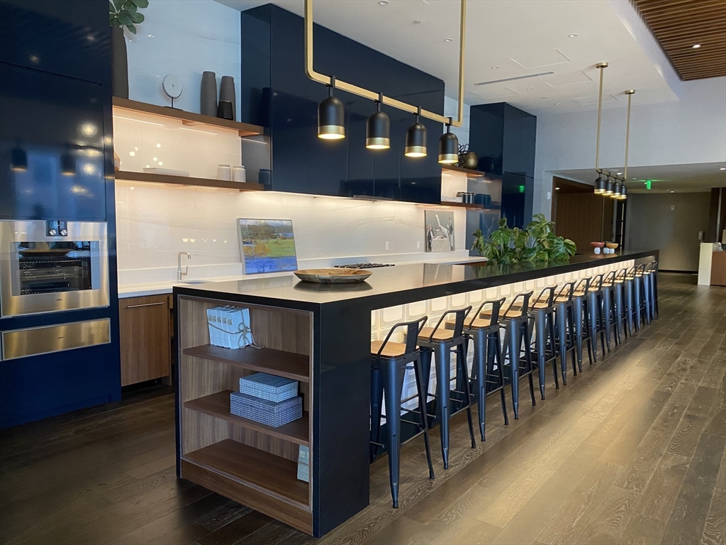 135 Seaport Blv., # 2201