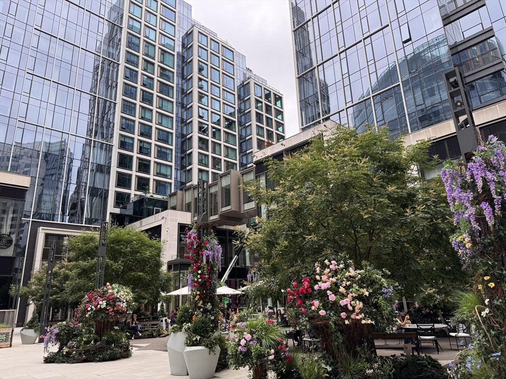 135 Seaport Blv., # 2201
