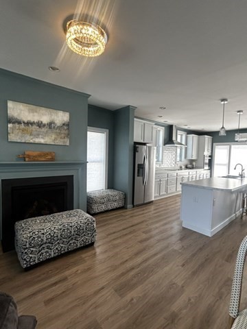 16 Gunrock Ave Unit: WINTER