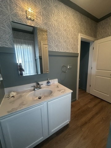 16 Gunrock Ave Unit: WINTER