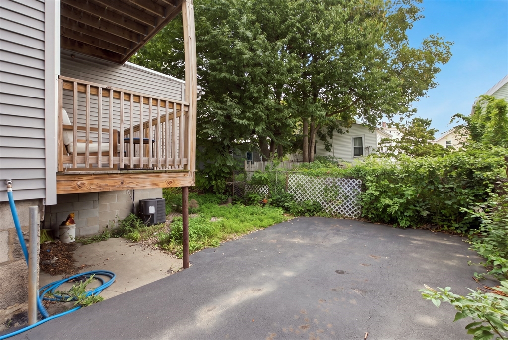 447 Frankfort St # 1