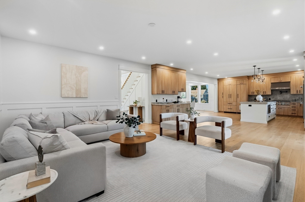2 Atherton Rd
