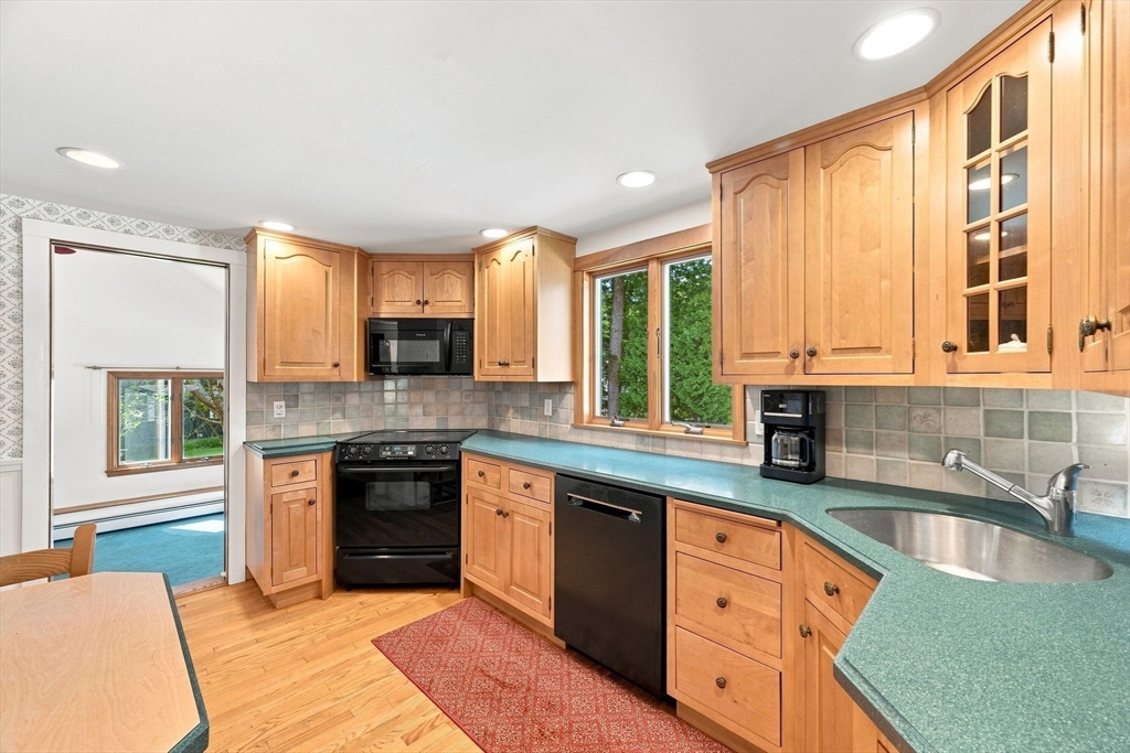 6 Cedarview Rd