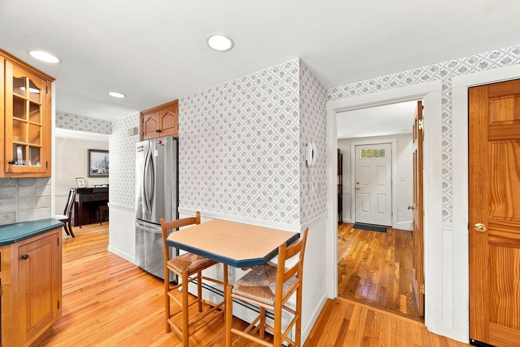 6 Cedarview Rd