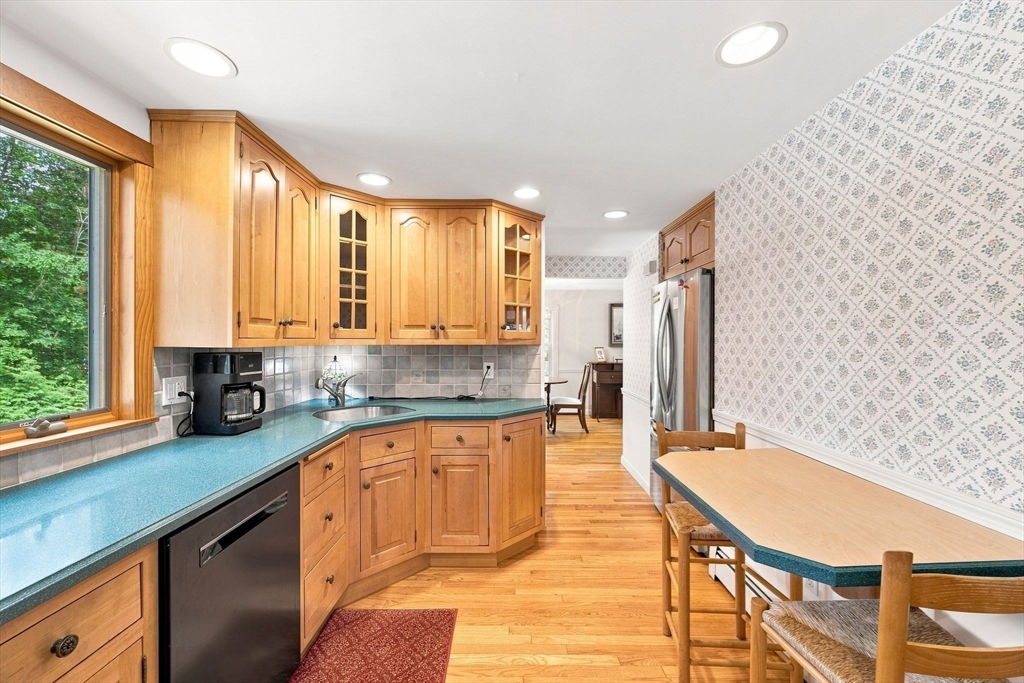 6 Cedarview Rd