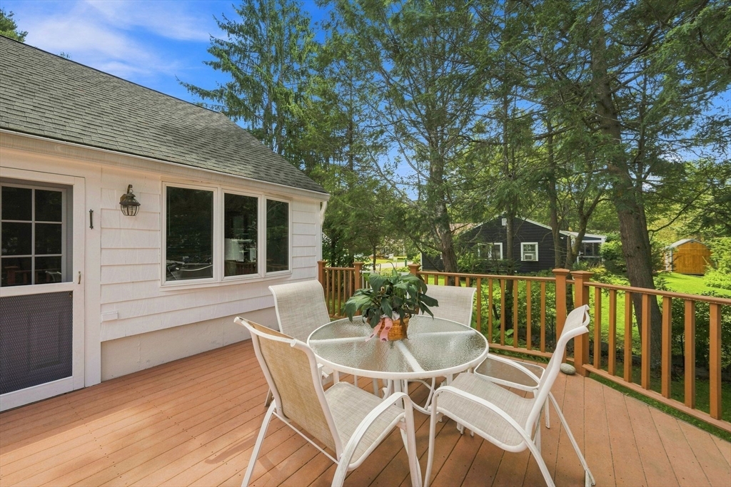 6 Cedarview Rd